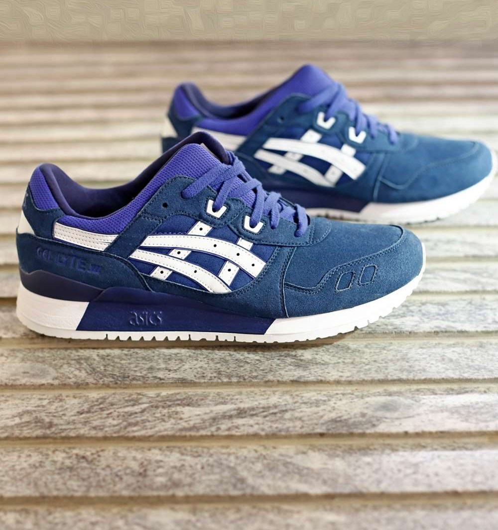 asics tiger bleu